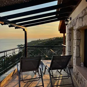 villa-sunrise.hotelschalkidiki.net/